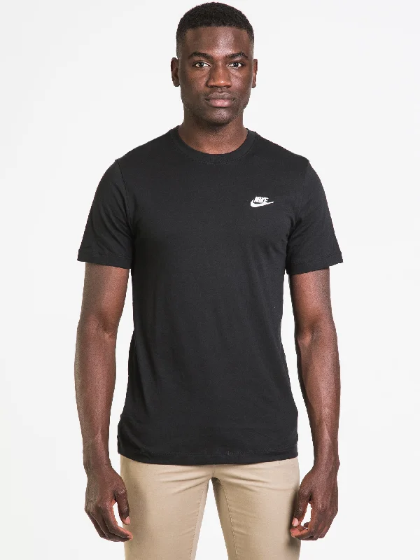 NIKE SPORTSWEAR CLUB T-SHIRT