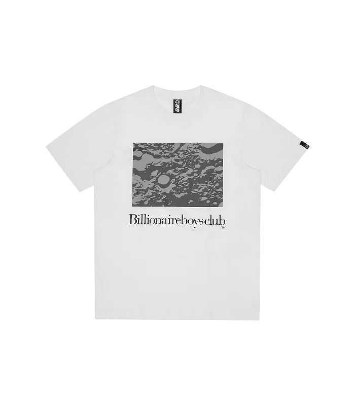 MOONSCAPE SERIF LOGO T-SHIRT - WHITE